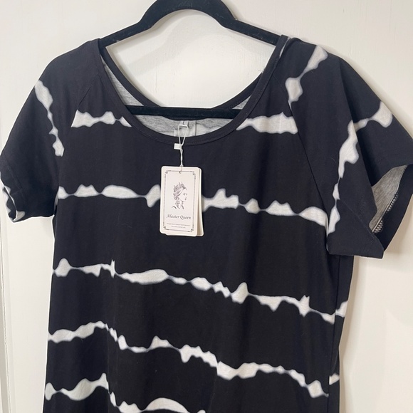 Alaster Queen T Shirt Cotton Dress NWT - Picture 2 of 5